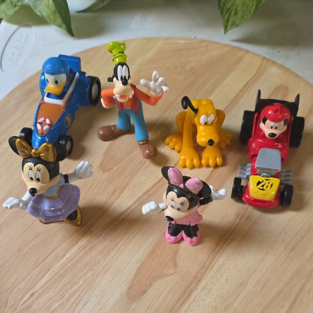 Disney Action Figure Bundle